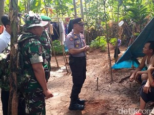Dapat Bisikan Gaib, Ibu-Anak Tinggal di Hutan di Pekalongan