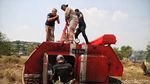 Hebat! Tank Damkar Ini Mampu Tembus ke Pusat Kebakaran