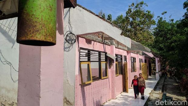 Sekolah rusak di Mojokerto/