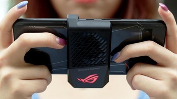 5. ROG Phone 2 dengan skor 477596. Foto: Sina Mobile