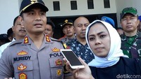 Insiden minyak tumpah di perairan Kabupaten Karawang ini menurut     Bupati Karawang Cellica Nurrachadiana termasuk kategori bencana. Cellica pun mempertimbangkan untuk menetapkan status siaga bencana di sejumlah pesisir yang terdampak.