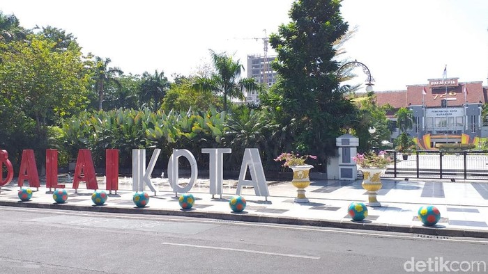 Balai Kota Surabaya