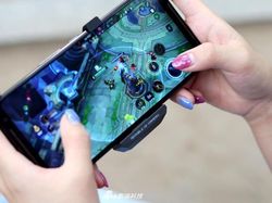 Penampilan Gahar Asus ROG Phone 2