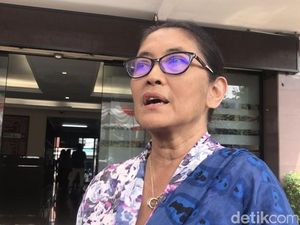 Isak Tangis Jajang C. Noer Kenang Ria Irawan
