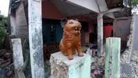 Kini permukiman tersebut sudah mulai sepi ditinggal penghuninya.