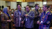 Gubernur Sumut Edy Rahmayadi juga terlihat hadir.
