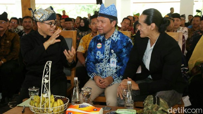 Bareng Ade Rai, BPJS Kesehatan Banyuwangi Sosialisasi Program JKN-KIS