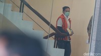 Namun, dalam perjalanan kasus ini, Sendy dan pihak yang dituntut memutuskan berdamai saat proses persidangan berlangsung. Pada 22 Mei 2019, pihak yang dituntut Sendy meminta agar tuntutannya menjadi 1 tahun.