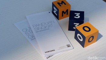 Dalam paket penjualannya diberikan buku petunjuk. Foto: Adi Fida Rahman/detikINET