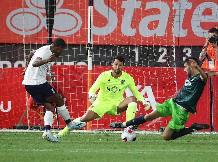 Diredam Sporting, Liverpool Gagal Menang Lagi