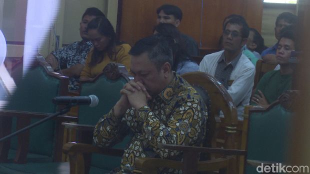 Bupati Pakpak Bharat nonaktif, Remigo Yolando Berutu.