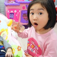 Video Boram menargetkan anak-anak seusianya sebagai audiens. Kebanyakan kontennya berupa review mainan, aktivitas anak dan berbagai hal lain yang disukai anak kecil. Foto: Dok. YouTube