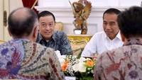 Menteri Perindustrian Airlangga Hartarto mengatakan pertemuan tersebut membahas rencana investasi Hyundai Motors di Indonesia. Istimewa/Dok. BPMI Setpres.