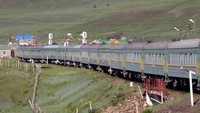 Harbin-Haikou, China Railways. Masih terletak di China kereta ini dapat mencakup jarak sampai 4.458 km. Istimewa/Dok.www.topten10list.com.