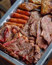 Agar Tak Kelabihan Kalori, Perhatikan Hal Ini Saat Makan Makan Buffet