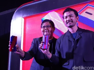 Rio Dewanto Komentari Video Hasil Rekaman Oppo Reno