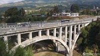 Semenjak ada Jembatan Sigandul, seiring berjalannya waktu lokasi ini sering dijadikan tempat selfie maupun foto-foto. (Eko Susanto/detikcom)