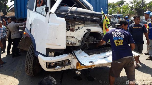 Begini Kerusakan Puskesmas Mojosongo yang Ditabrak Truk Tariler