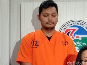 Detik-detik Penangkapan Sutradara Robby Ertanto