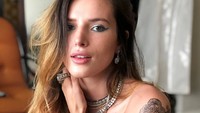 Bella Thorne kembali membuat sensasi setelah mengumumkan orientasi seksualnya itu. Dok. Instagram/bellathorne