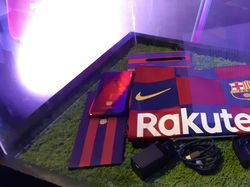 Penampakan Oppo Reno 10x Zoom Edisi Barcelona