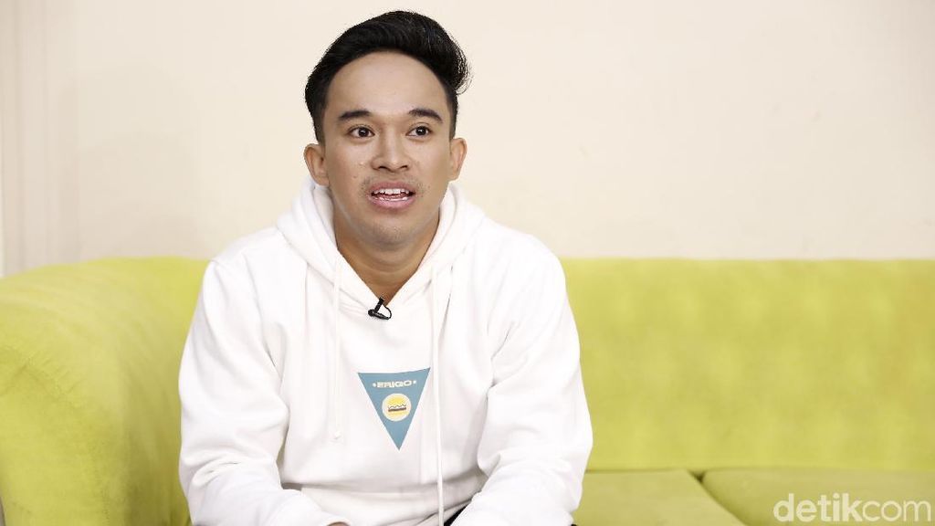 Respons Kocak Anwar BAB Ditanya Kapan Kawin Tiap Lebaran