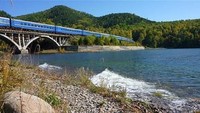 Moscow-Vladivostok, Russian Railways memiliki rute kereta api sepanjang 9,259 km diantara Moskow dan Vladiovostok menjadikan kereta api terpanjang di dunia. Kereta ini mulai beroperasi seminggu sekali dan membutuhkan sekitar 7 hari untuk sampai di tujuan. Istimewa/Dok.www.topten10list.com.