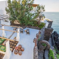 Dijual Rp 101 miliar, villa cantik nan stylish ini ditawarkan di bawah naungan agen properti Lionard Real Estate. Foto: Dok. Lionard Luxury Real Estate