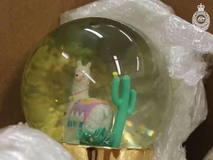 Suvenir Snow Globe Berisi Sabu Cair Rp 9,5 M Disita di Australia