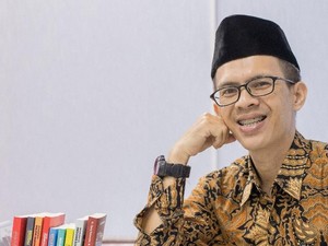 Jokowi Dipuji Parpol Koalisi, Pengamat Singgung Asal Bapak Senang