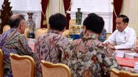 Airlangga pun menyebut pertemuan itu juga membahas seputar penggunaan teknologi di industri otomotif. Penggunaan teknologi di industri otomotif bahkan melahirkan ide menciptakan kendaraan terbang. Istimewa/Dok. BPMI Setpres.