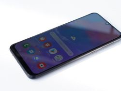 Unboxing Samsung Galaxy M30, Ponsel Baterai Jumbo Rp 3 Jutaan