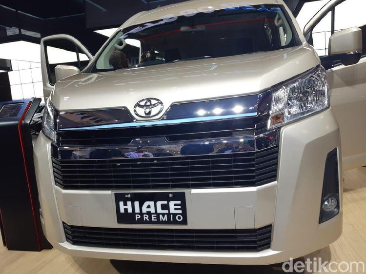 Toyota Luncurkan HiAce Versi Premium