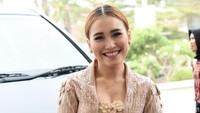 Ayu Ting Ting saat ditemui di gedung Tribrata, Jakarta Selatan pada Jumat (26/7). Pool/Noel/detikFoto.