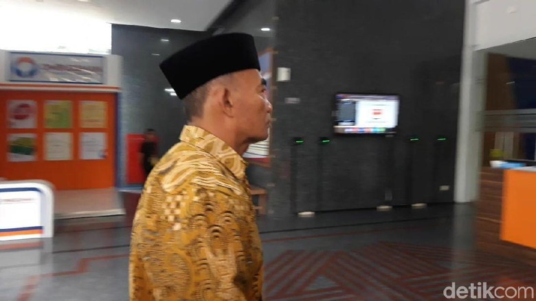 Mendikbud Sambangi Ombudsman Bahas Temuan Maladministrasi PPDB Mendikbud Sambangi Ombudsman Bahas Temuan Maladministrasi PPDB