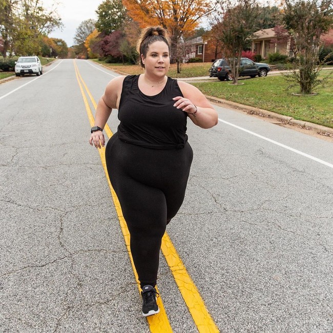 Wanita asal Greensboro, North Carolina, ini menyatakan tentunya senang jika banyak orang terinspirasi pada tayangannya. Namun jika disebut menjadi motivasi untuk menurunkan berat badan, Whitney mengaku tidak nyaman. Foto: Instagram/@whitneywaythore