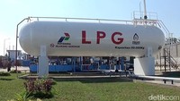 Kiai Asep berharap, bisnis SPPBE ke depannya bisa berkembang. Salah satunya dengan membentuk agen-agen elpiji di tempat lain. Bisnis yang dikelola kampus juga akan merambah agen air mineral.