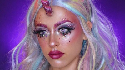 Foto: Gemasnya, Makeup Warna-warni Bertema Unicorn