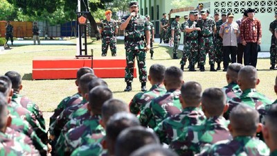 Panglima TNI Pimpin Apel Kesiapan Pasukan Pengaman Perbatasan