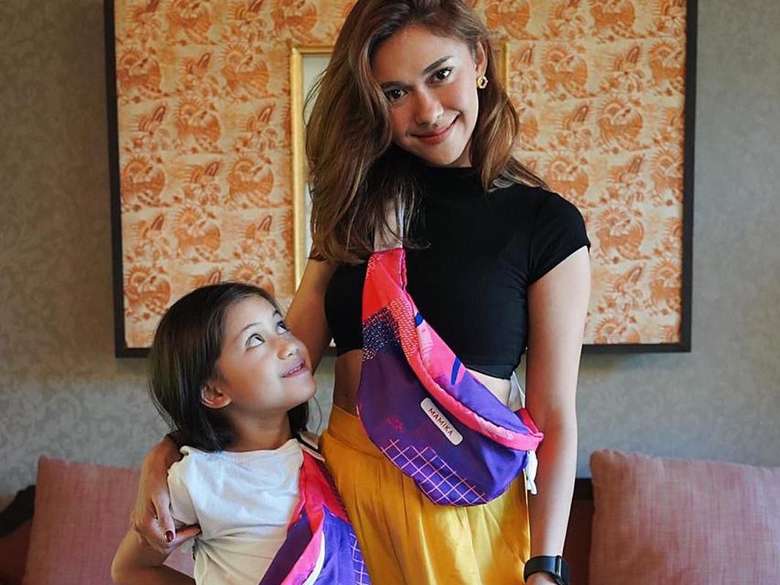 Giliran Bahasa Anak Nana Mirdad Diusik Netizen Giliran Bahasa Anak Nana Mirdad Diusik Netizen