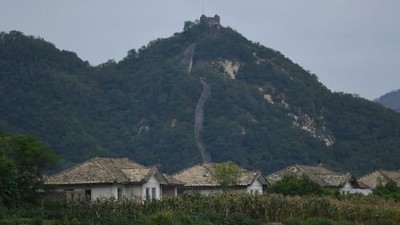 Foto: Tempat Melihat Korea Utara dari China