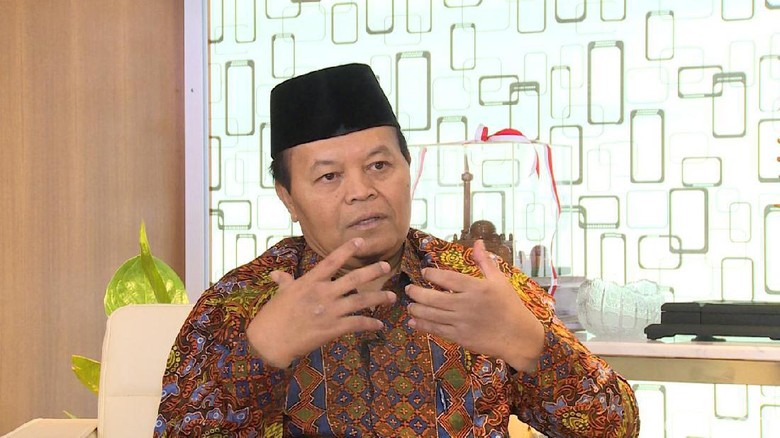 HNW Minta Polisi Segera Tangkap Penyebar Video Ustaz Somad soal Salib HNW Minta Polisi Segera Tangkap Penyebar Video Ustaz Somad soal Salib