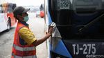 Yuk, Lihat Perawatan Bus Andalan Warga Jakarta