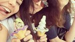 Ini Pose Keren Lana Del Rey yang Doyan Makan Manis