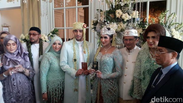 Eks istri Tommy Kurniawan nikah lagi, Sandiaga jadi saksi