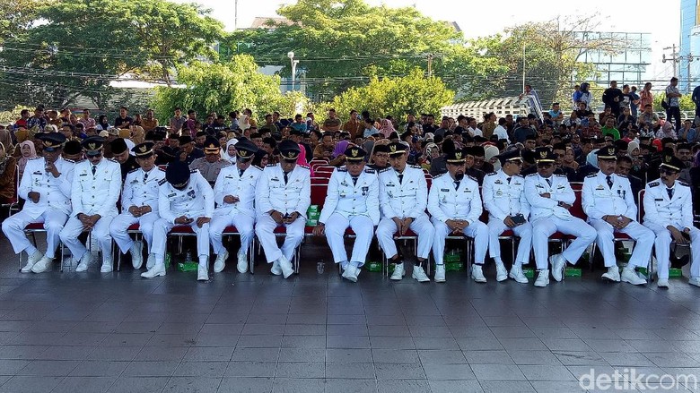 SK Pomanto Dibatalkan, 1.073 ASN Pemkot Makassar Kembali ke Jabatan Lama SK Pomanto Dibatalkan, 1.073 ASN Pemkot Makassar Kembali ke Jabatan Lama