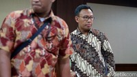 Budi terbukti bersalah melakukan korupsi proyek pembangunan kampus Institut Pemerintah Dalam Negeri (IPDN).