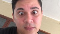 Peseteruan Kris Hatta dan Anthony memang bukan baru kali ini terjadi. Tapi belum lama ini Anthony memutuskan untuk melaporkan Kris ke pihak berwajib. Foto: instagram @hillenaar87