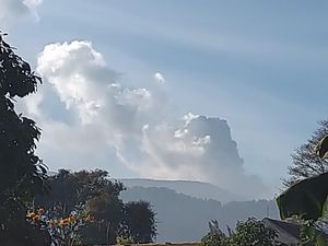 Video Detik-detik Erupsi Gunung Tangkuban Perahu