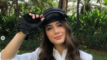 Pevita memakai helm level 3. Foto: instagram.com/pevpearce